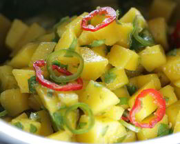 Салат-соус из манго