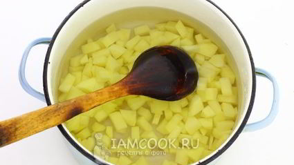 борщ из свежей капусты