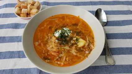 борщ на курином бульоне