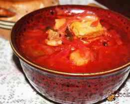 Борщ на свиной лопатке с квашеной капустой