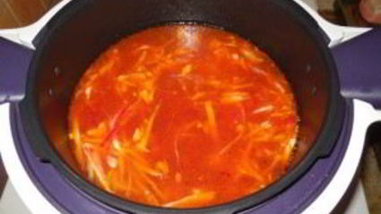 борщ с фасолью и мясом