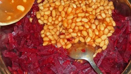 борщ с консервированной фасолью