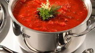 Борщ с квашеной капустой и фасолью