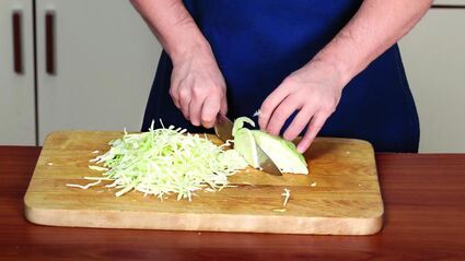 классический борщ на говяжьей грудинке