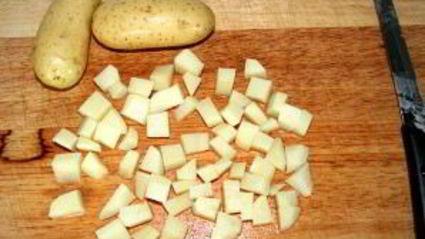 украинский борщ с салом и чесноком