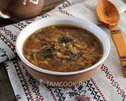 Грибной суп из сушеных грибов с перловкой