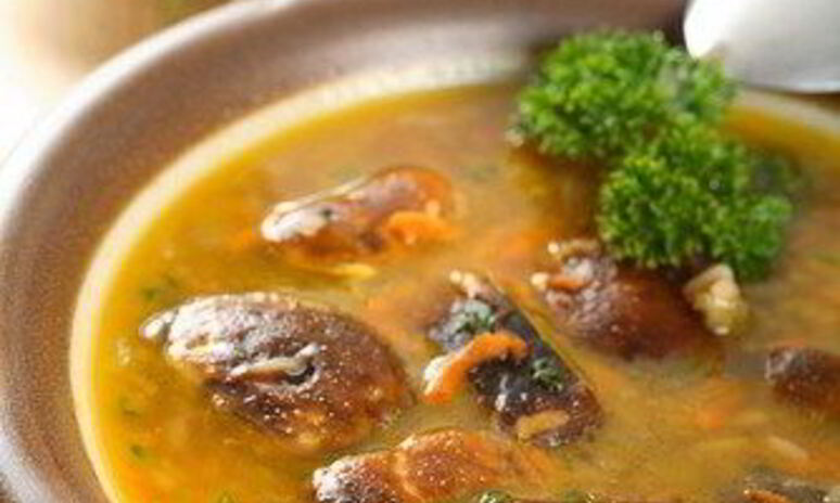 Рецепт грибного супа с панчеттой и перловой крупой