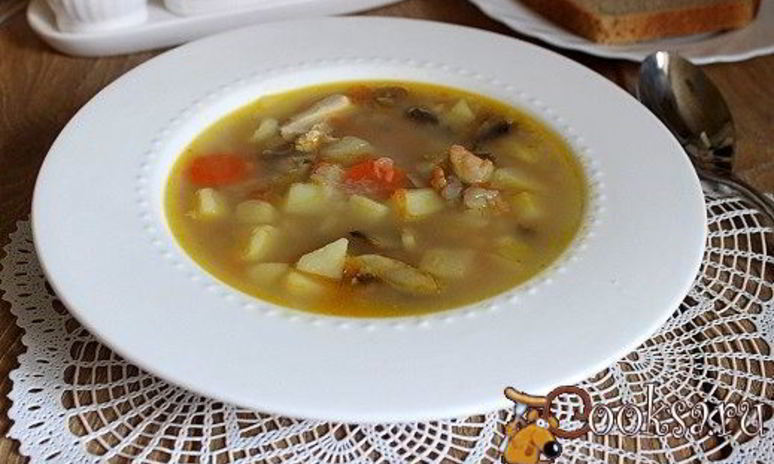 Рецепт куриного супа с гречневыми хлопьями и шампиньонами