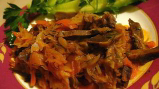 Солянка из капусты с грибами