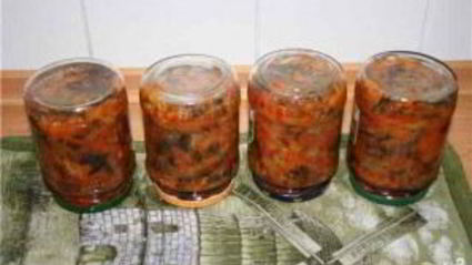 солянка с баклажанами и капустой