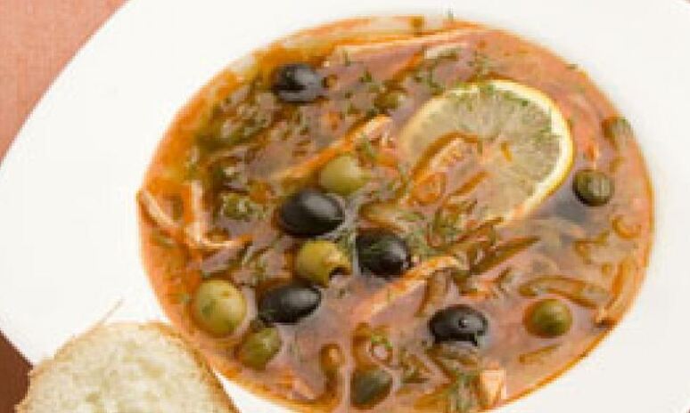 Рецепт солянки с копченой курицей