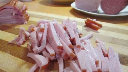 солянка сборная мясная в мультиварке