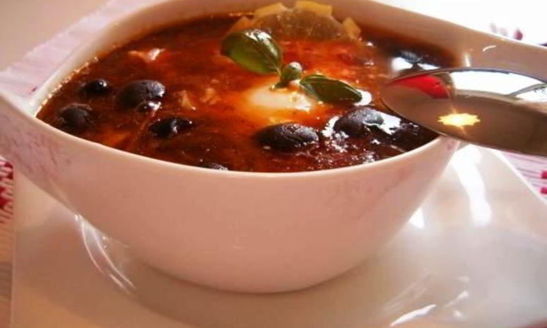 Рецепт солянки в мультиварке колбасная