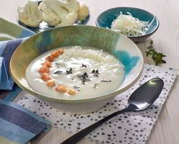 Суп из цветной капусты с сыром