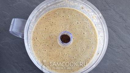 чешский чесночный суп-пюре в хлебе