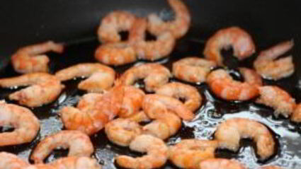 картофельный суп-пюре с креветками