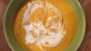 Морковно-имбирный суп-пюре