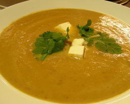 Нежный суп-пюре биск из овощей и каштанов