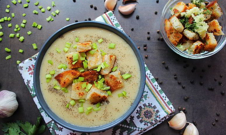 Рецепт сливочно-чесночного суп-пюре
