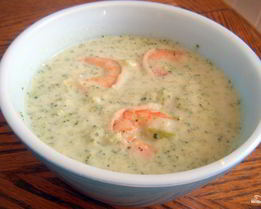 Суп-пюре из брокколи с креветками