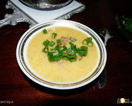 Суп-пюре картофельный с копченным кальмаром