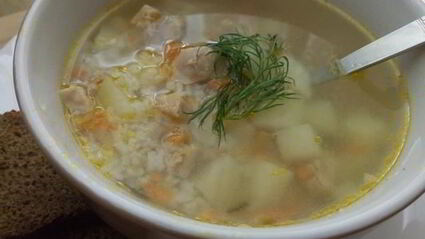 суп рисовый с мясом курицы