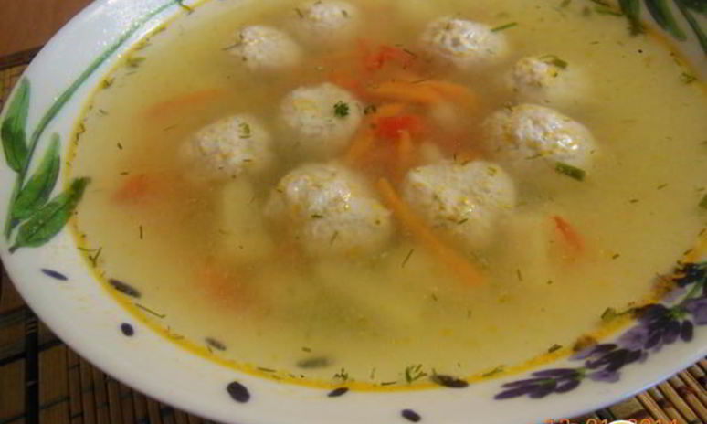 Рецепт супа с фрикадельками из индюшиной грудки