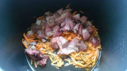 суп с мясом в мультиварке