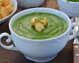 Суп с сухариками