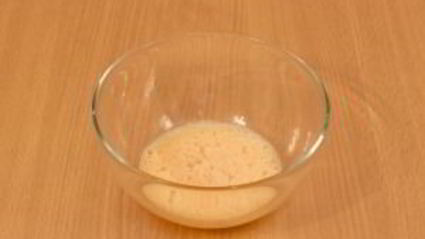 суп с цыпленком, овощами и клецками с зеленью