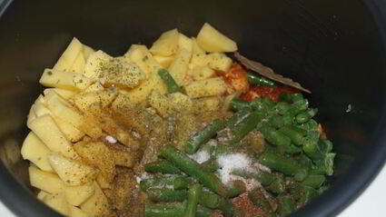 томатный куриный суп со стручковой фасолью