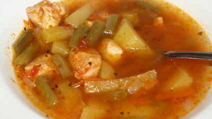 томатный куриный суп со стручковой фасолью