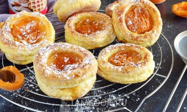 Рецепт абрикосовых слоек