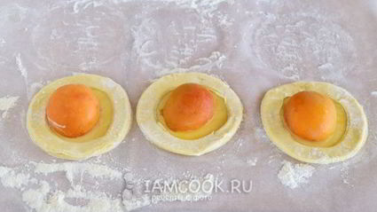 абрикосовые слойки