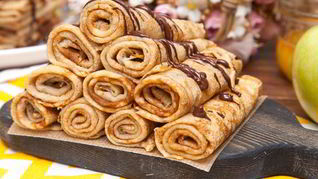 Аппетитные блины с шоколадом