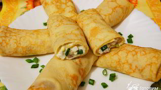 Блинчики с салатом из сельди