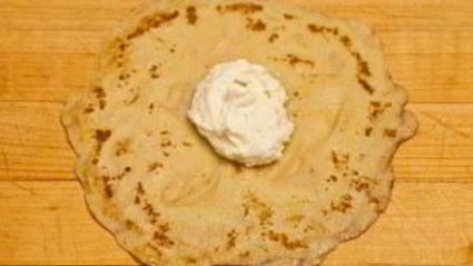 блинчики с творогом в сметане