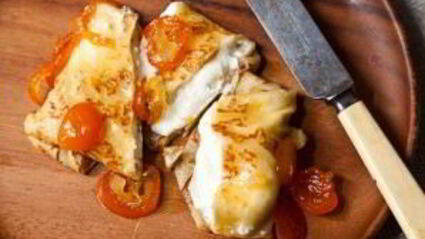 блинчики с творогом в сметане