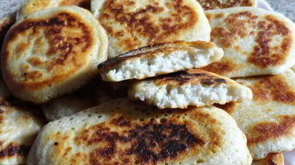 блины на пиве с зеленым горошком