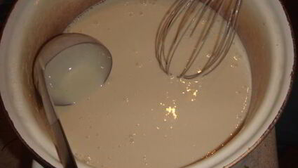 блины с копченым кальмаром и овощами