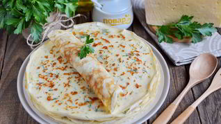Сырные блины с укропом