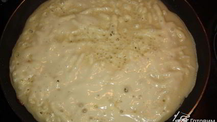 сырные дрожжевые блины