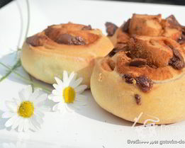Булочки с корицей и шоколадом