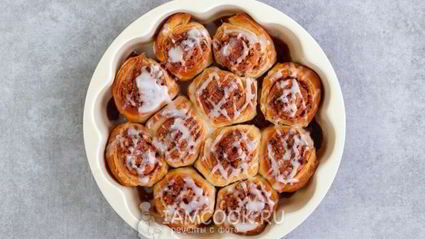 булочки с корицей из слоеного теста