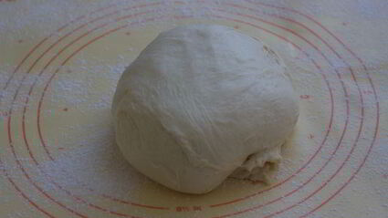 булочки с корицей в сметанной заливке