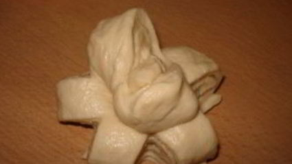 булочки с творогом из дрожжевого теста