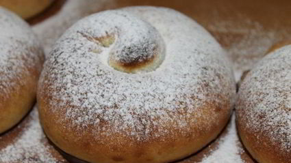 испанские булочки ensaimadas с украинской начинкой