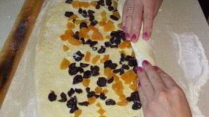 плюшки с фруктами