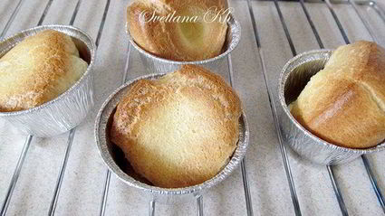 поповеры — пустые булочки с начинкой