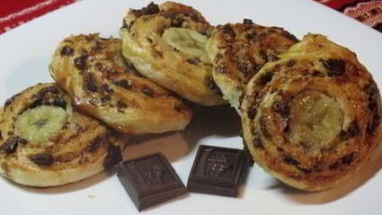 шоколадно-банановые булочки улитки